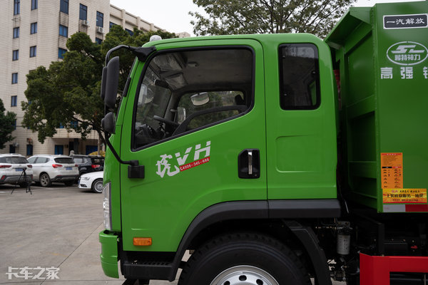 18年解放牌虎vh汽车130马力4米2,解放虎vh180马力4.2米高栏报价