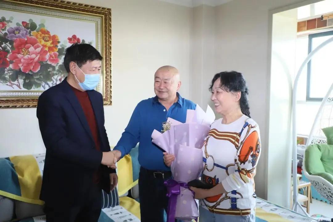 情牵“疫”线·与你同行白银市总工会关爱援鄂医护人员的暖心事