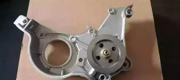 机油压力异常会出现什么问题,冷机机油压力正常热机压力变低