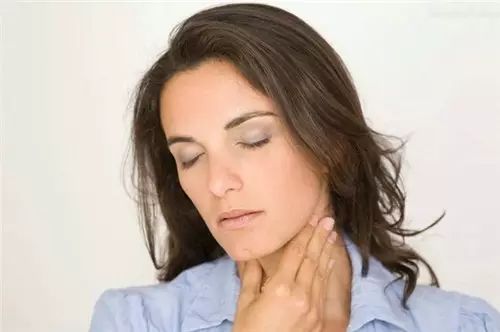 口发苦是什么疾病的预兆,嘴里发苦是什么病的预兆吃什么药