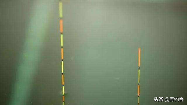 野钓鲫鱼到底用吃铅几克的漂合适,野钓鲫鱼用纳米漂还是用芦苇漂好