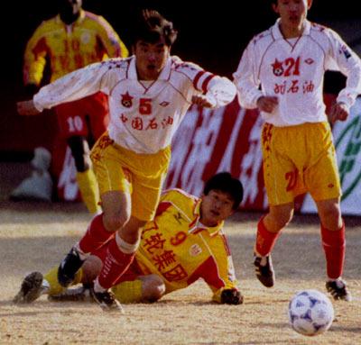 美津浓赞助中国队服装,美津浓主打什么运动