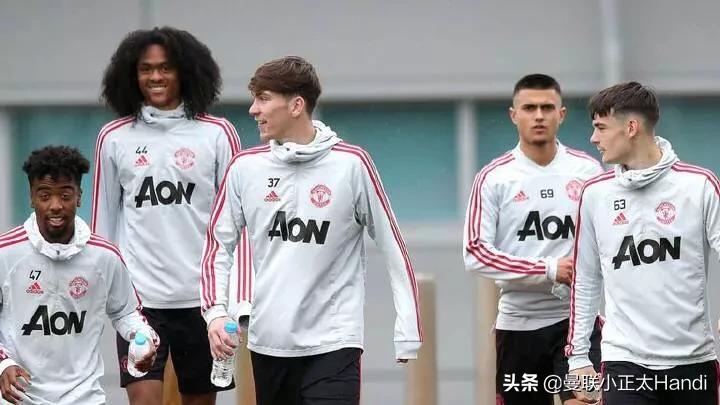曼联夏窗首签确认！阿贾克斯新星加盟未来或与红魔青训竞争提拔