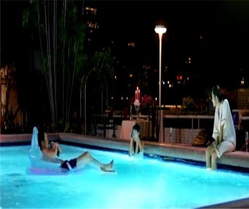 天才枪手跨国作弊电视剧版,天才枪手中的跨国作弊