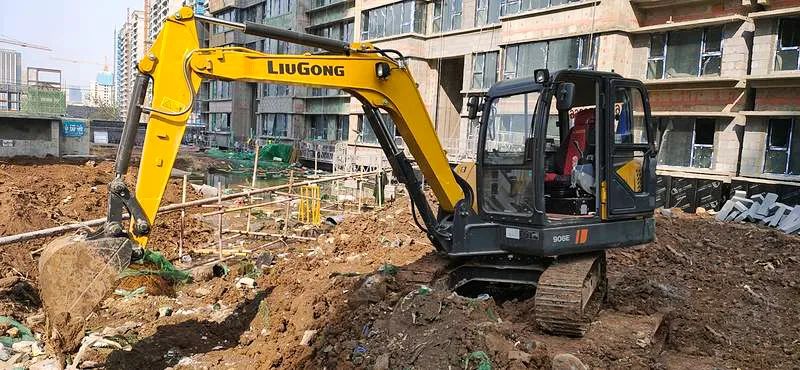 十年风雨老司机，从头开始还选柳工