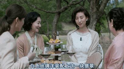 两个美女在公司打架薅头发,泰剧女人打架抓脸薅头发