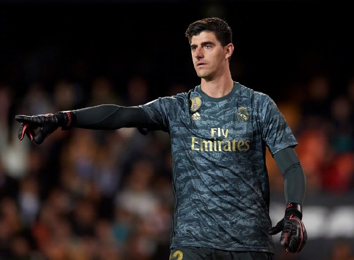 2米巨人的视频,皇马2米巨人最佳水准