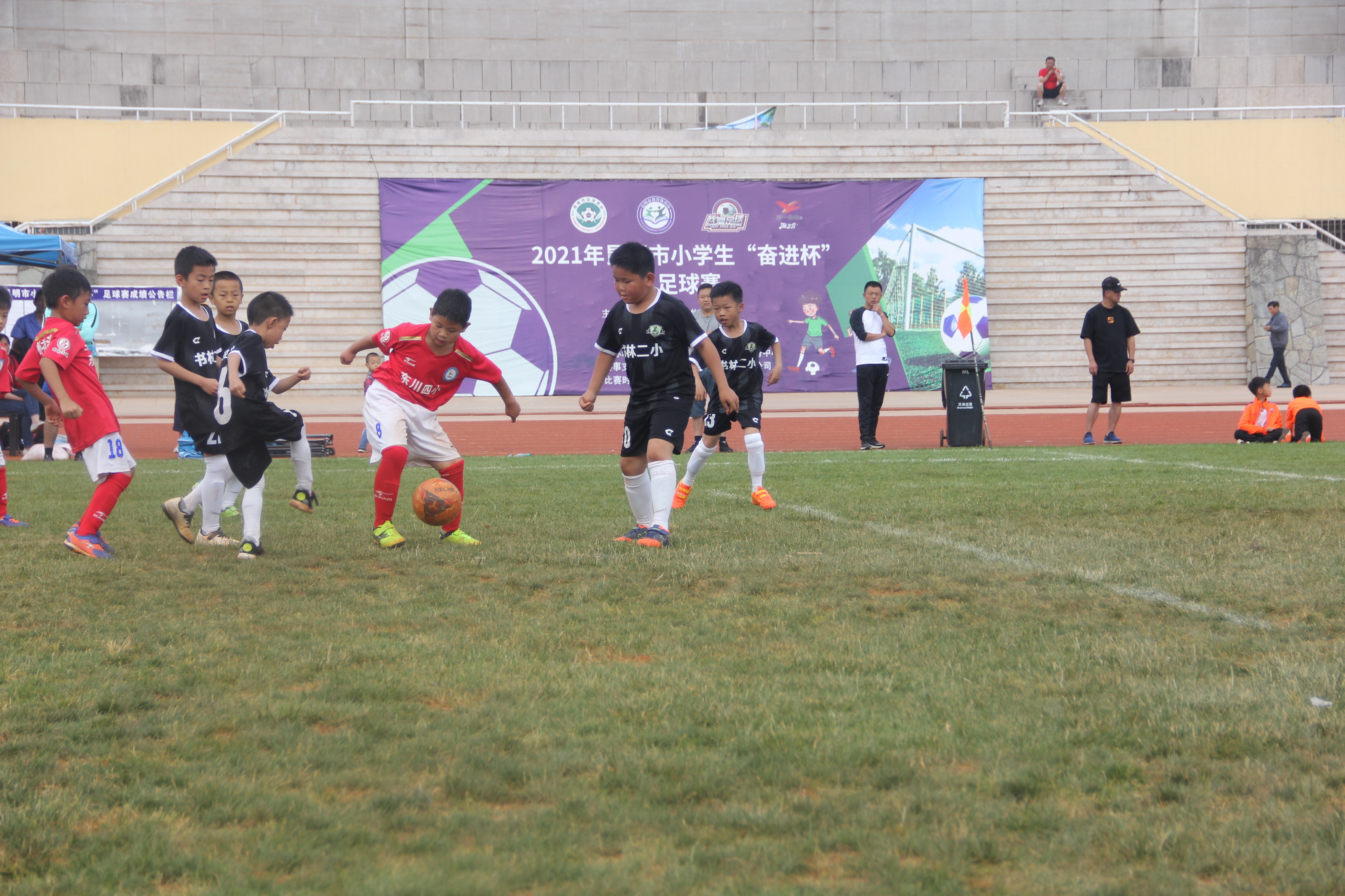 2023年昆明奋进杯足球赛u10,2024昆明青少年足球比赛