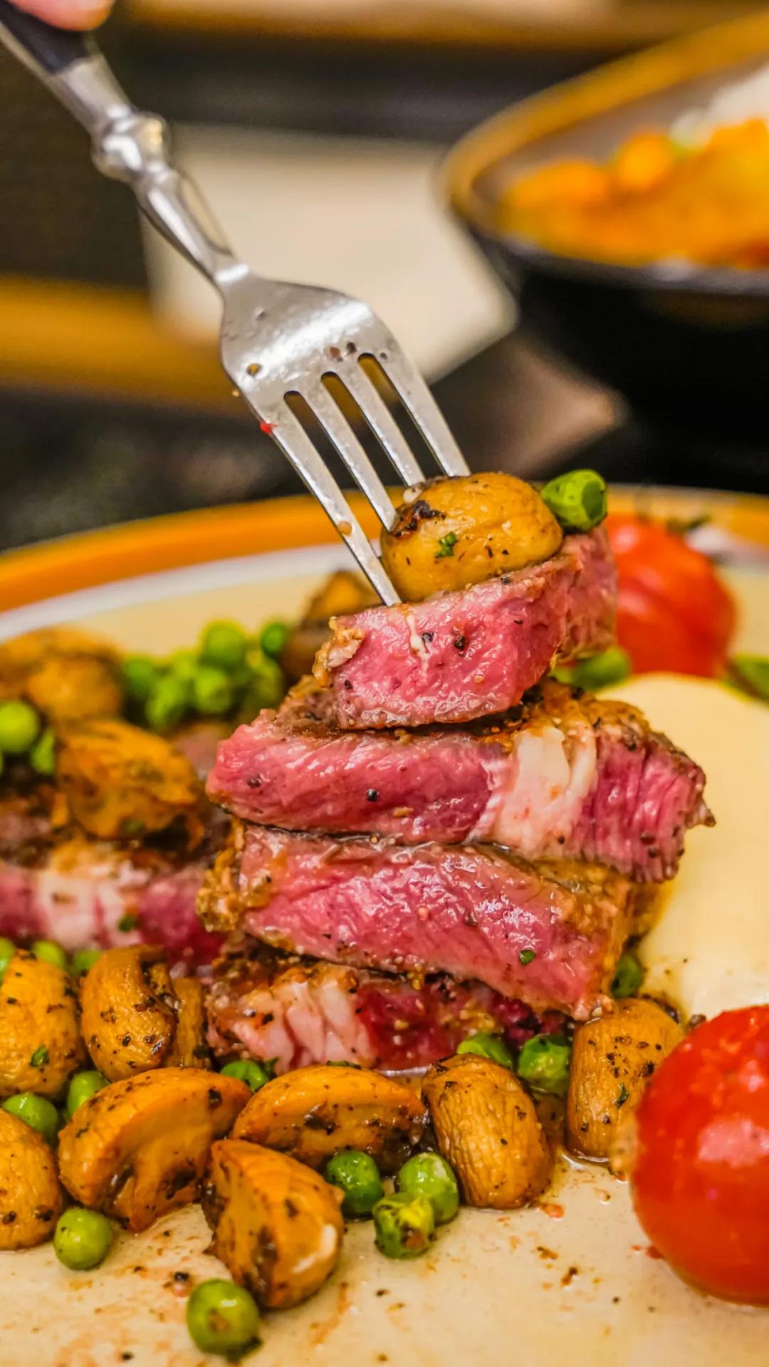 没想到,我竟被1个汉堡电到了……