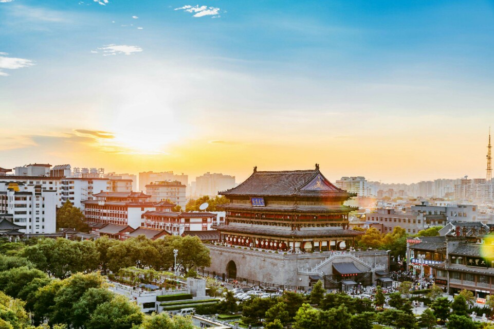 中国的东西南北端是哪里,中国的东南西北四京