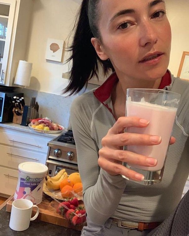 吴彦祖盲肠溃烂破裂险死亡，医生称10年都没见过这么严重的盲肠炎