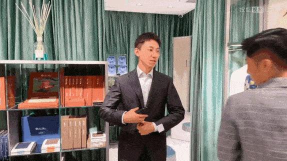 你距离真正的高质量男性或许只差这一“装”?互联网精英的穿搭课