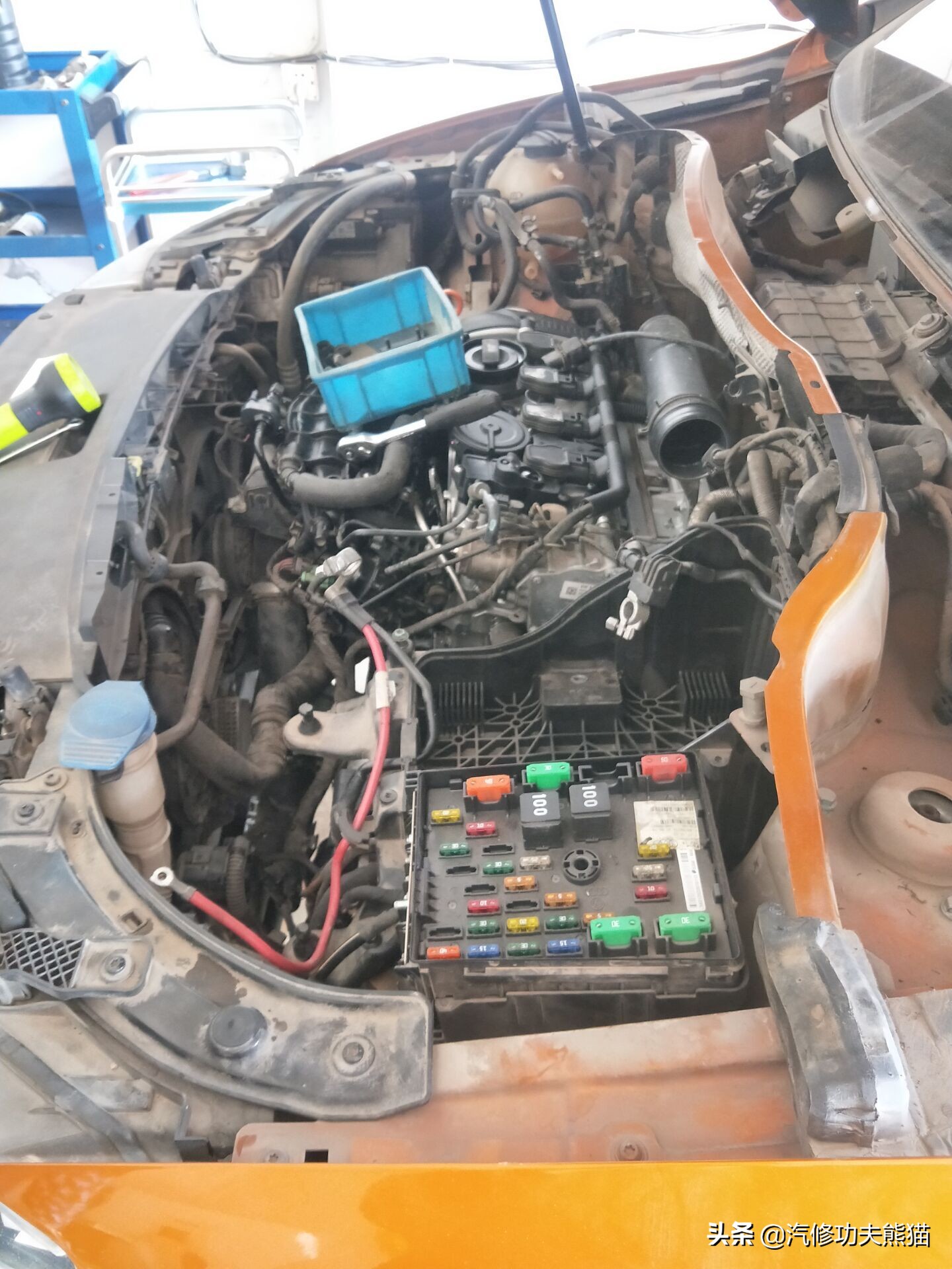 奥迪q3治理烧机油,奥迪q3烧机油多少公里正常