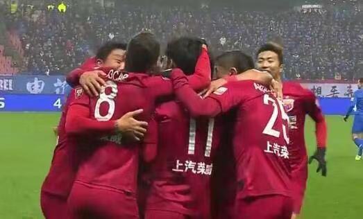 申花爆冷遭逆转,上海申花惨败上港