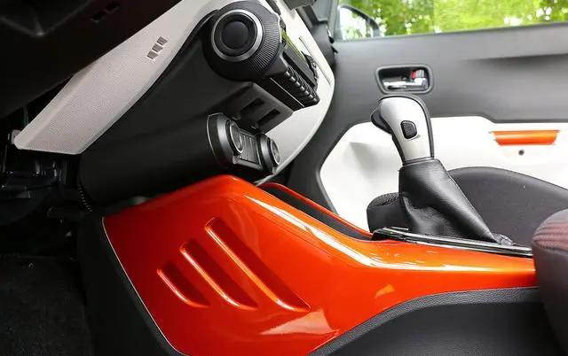 铃木suv系列口碑最好的几款车,最新款铃木suv2.0