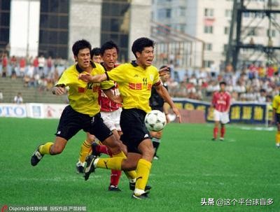 中国足球的路怎么走,中国足球到底该走什么道路