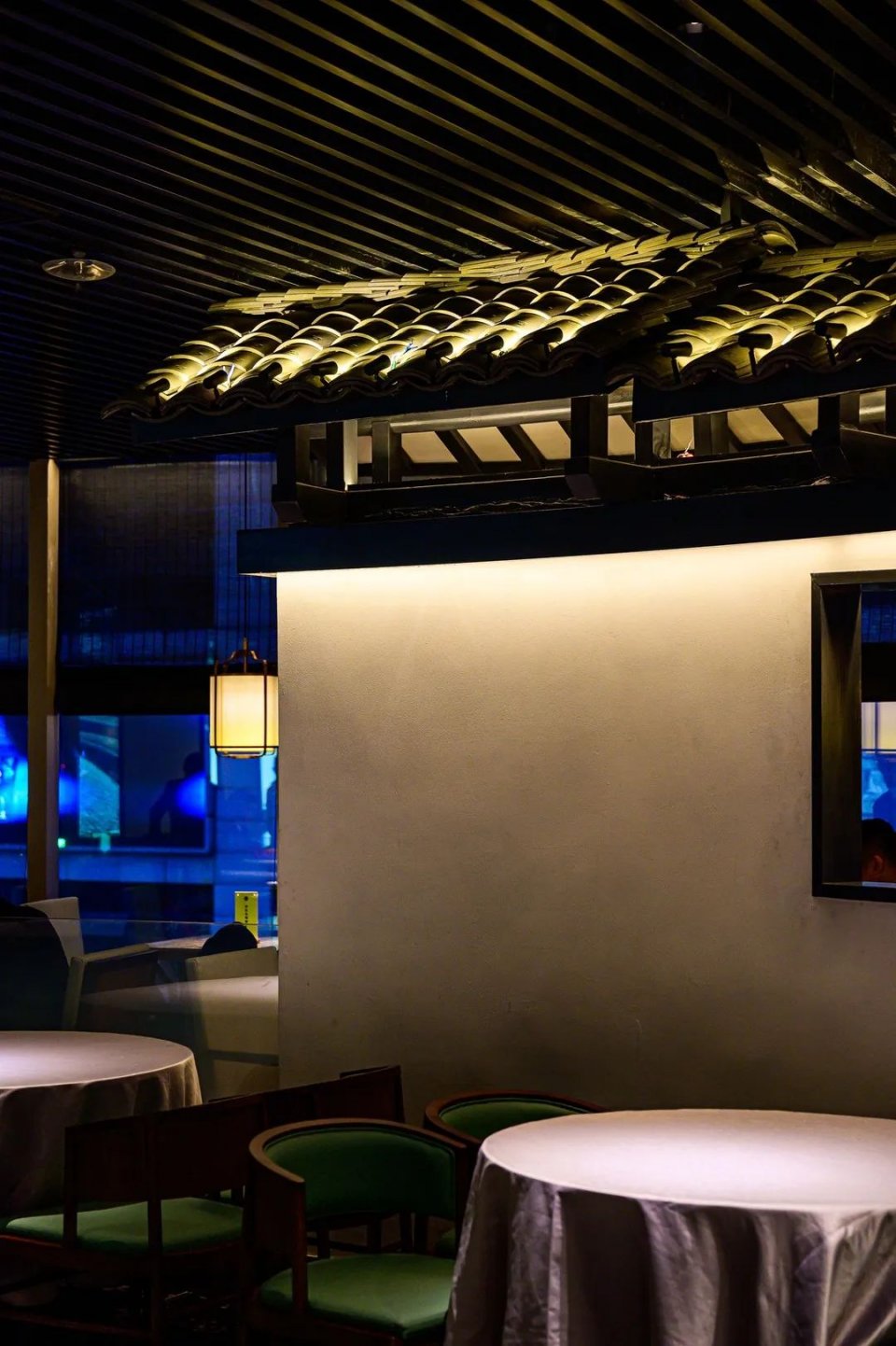 古法盐焗鸡爽爆了,传统盐焗鸡爆汁呈现