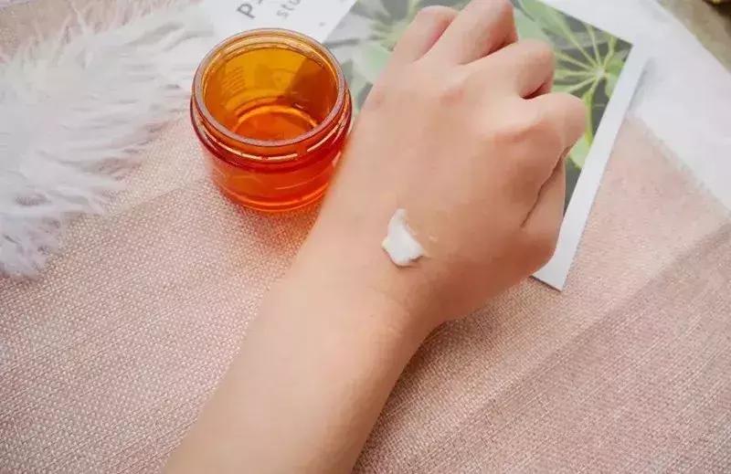 国货面霜保湿滋润秋冬平价,面霜油皮秋冬平价