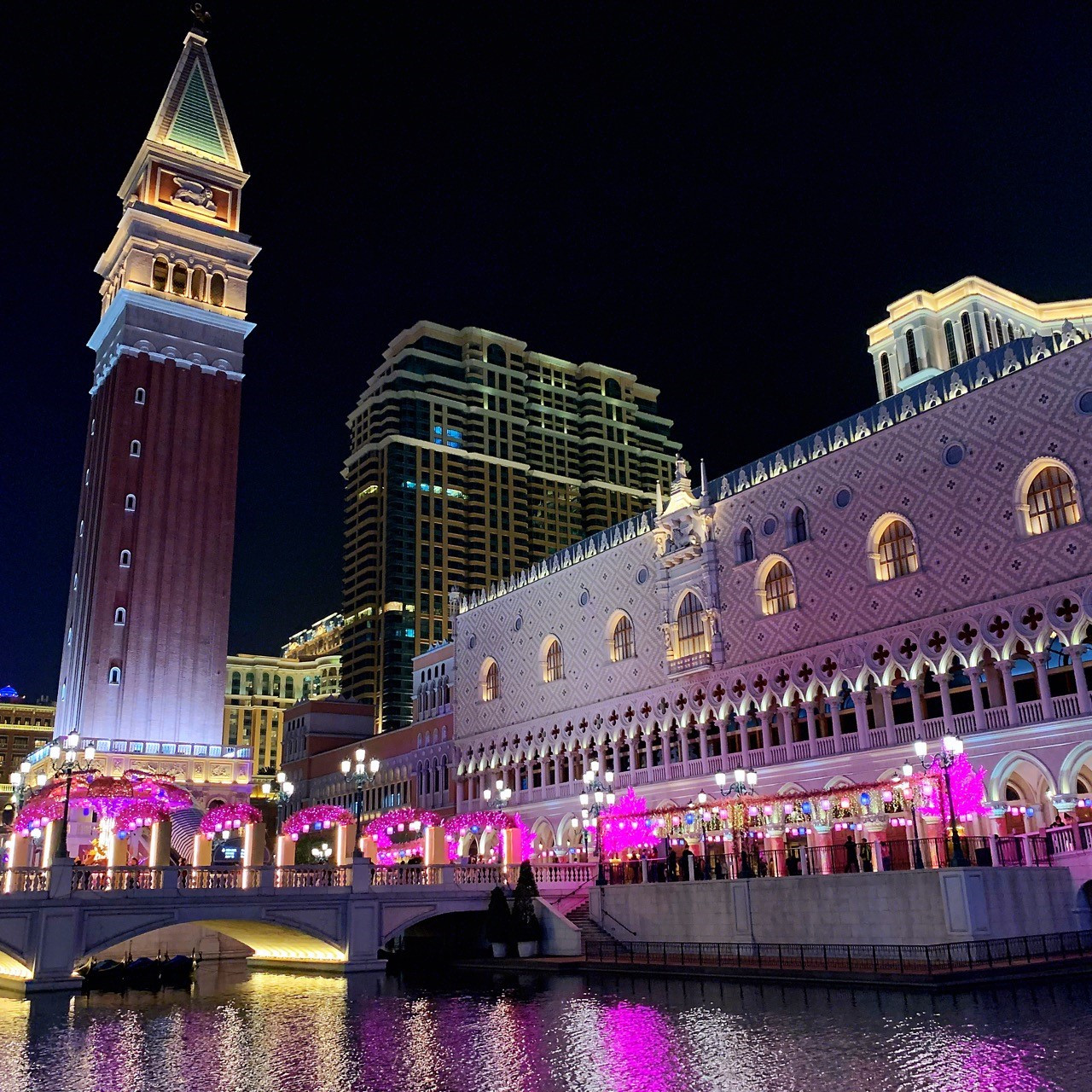 澳门必逛饰品店,必去澳门十大景点