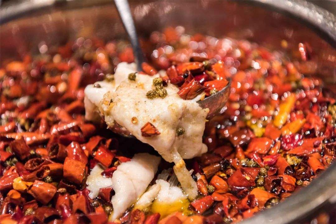 重庆怪味豆的胡豆是蚕豆吗,重庆的怪味胡豆怎么形容