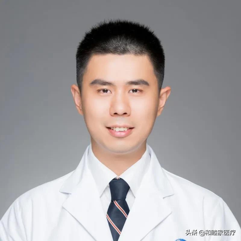 怎么自测乳腺增生症状,怎样自测是乳腺增生还是乳房堆奶