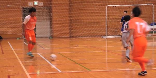 足球3人传球教学视频,五人制足球基本战术教学