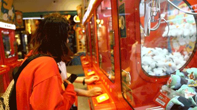 复古夹娃娃店,夹娃娃广州