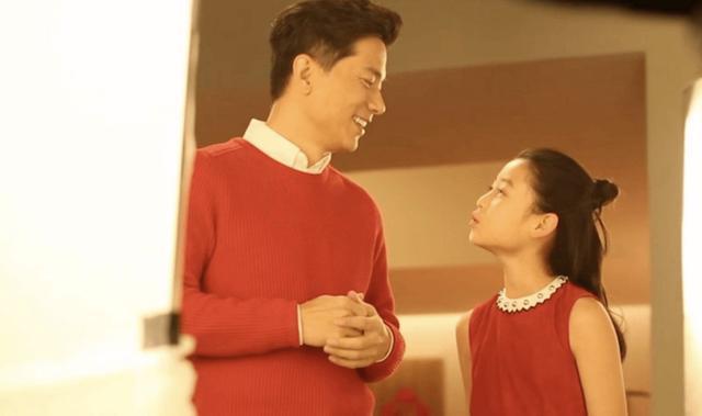 鐖跺コ淇╁潗澶滅彮鐏溅瑙嗛,鐖跺コ鍧愬鐝伀杞︿翰瀵嗕簰鍔ㄥ紩浜夎