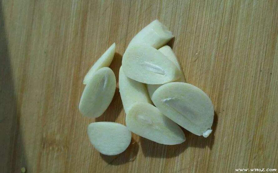 青菜怎么炒好吃？炒青菜的技巧绝对可以让你炒的青菜上桌秒