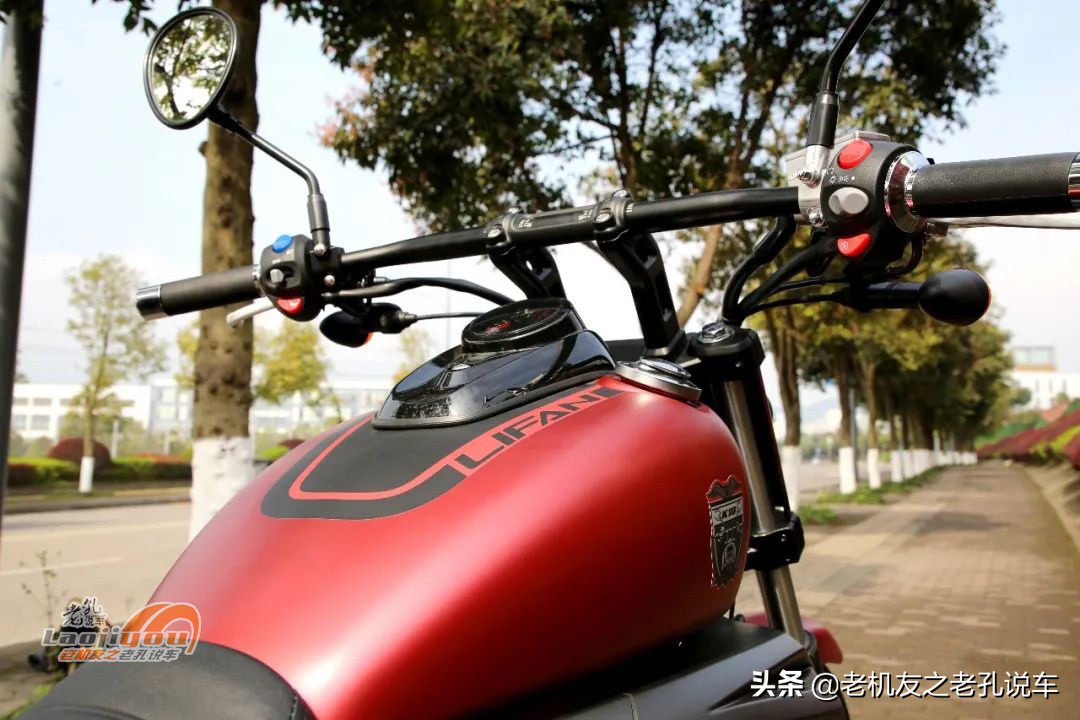 哈雷肥霸2021款双座,力帆摩托车150最新款几千元的