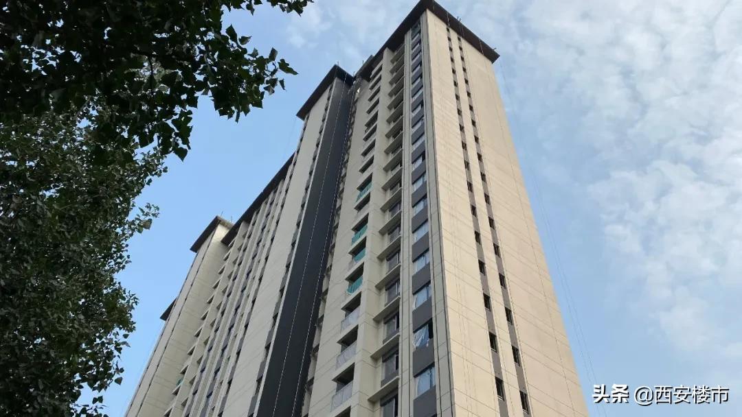 2万/㎡的香湖湾1号，建设进度和周边究竟如何？