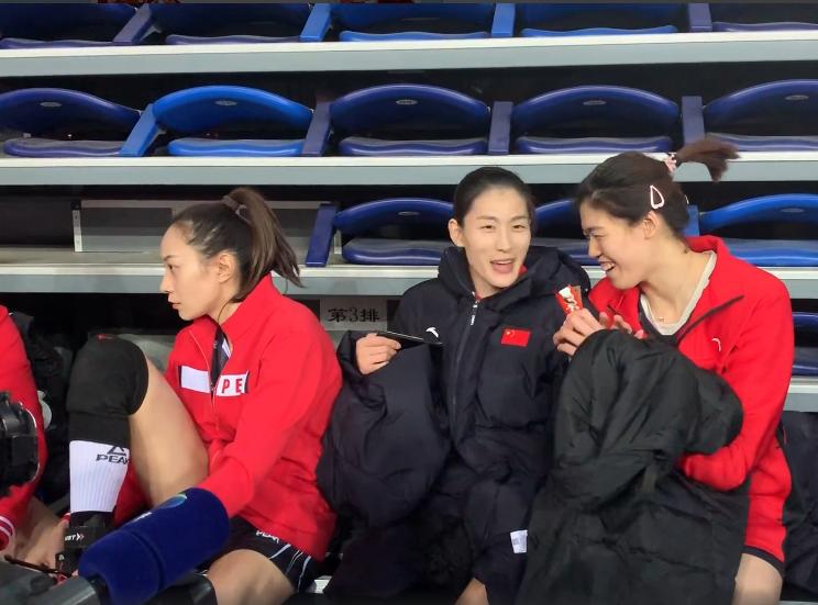 江苏女排刁琳宇受伤第二次上场,女排联赛刁琳宇受伤前完整版