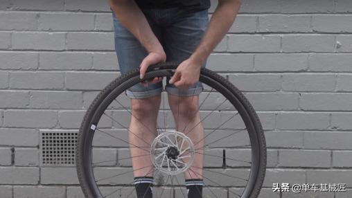 更换外胎的步骤和注意事项,外胎应该怎么拆卸