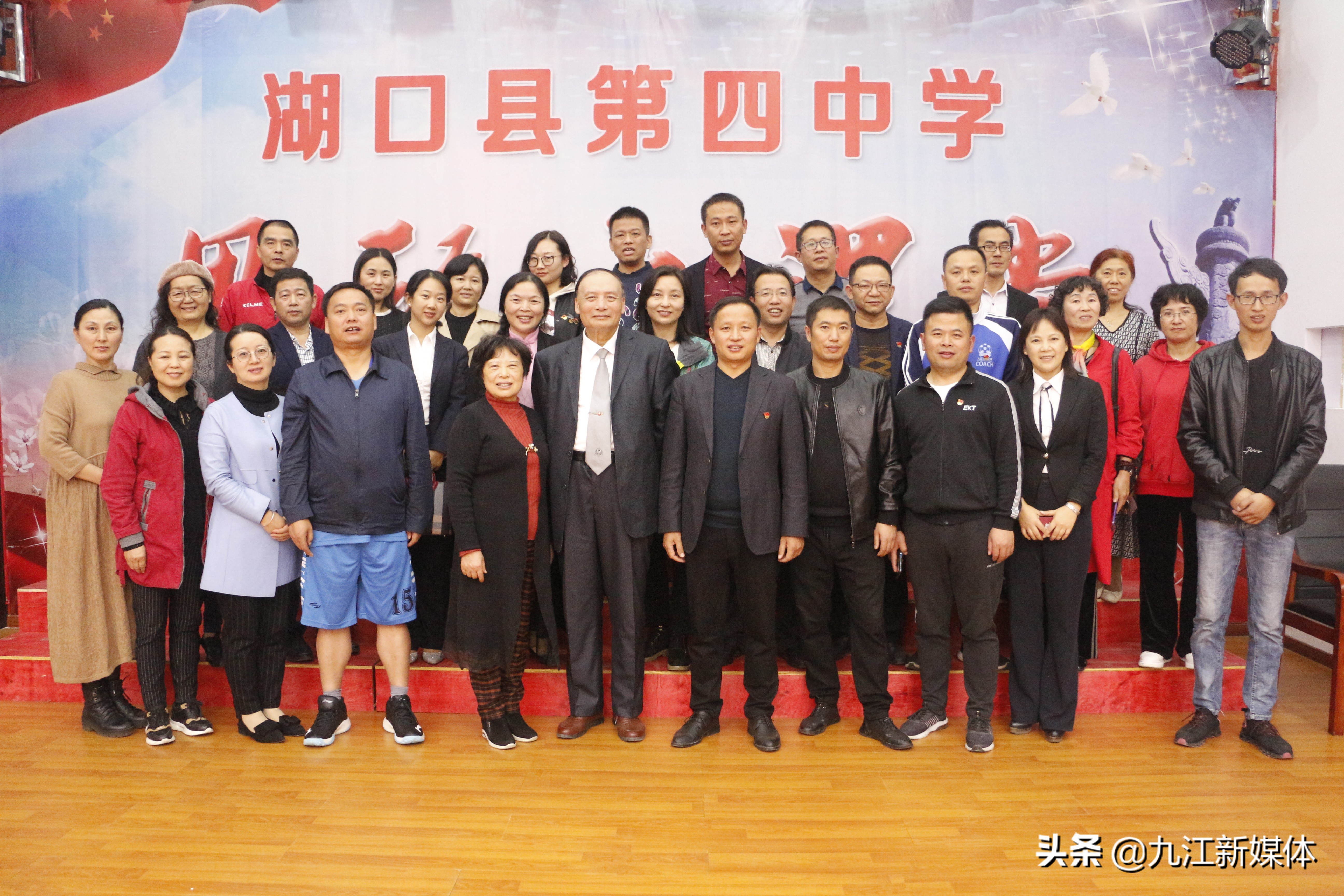 打造书香校园活动方案,打造书香校园建造文明社会演讲