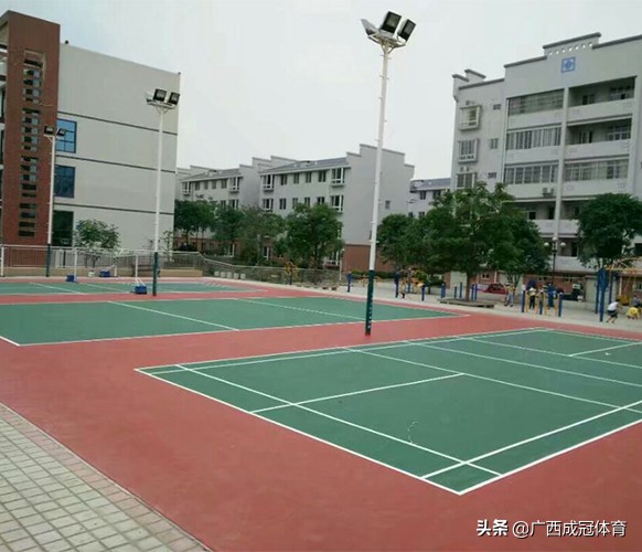 高杆球场灯厂家,四川室外球场照明灯厂家