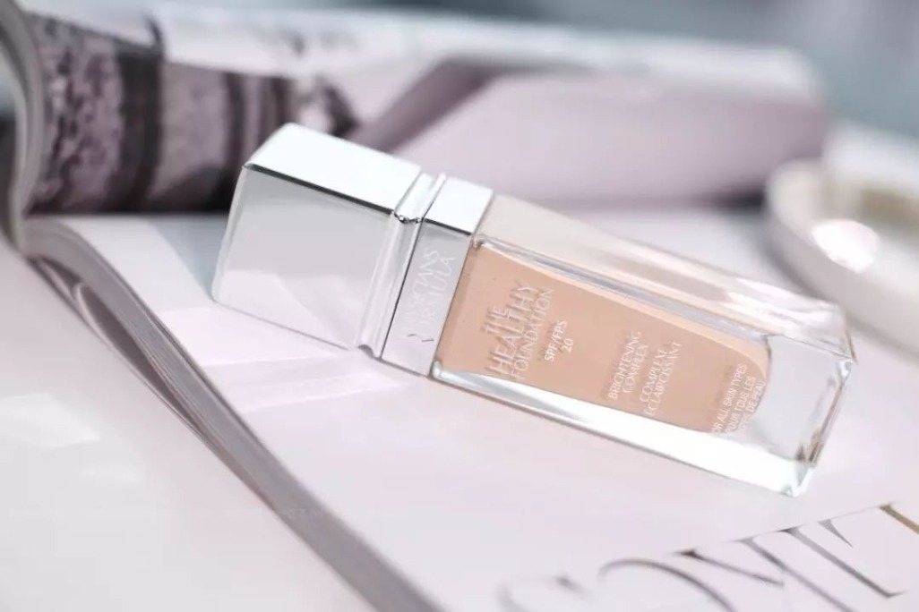 全妆平价学生党彩妆推荐,适合开学宝贝们的平价彩妆