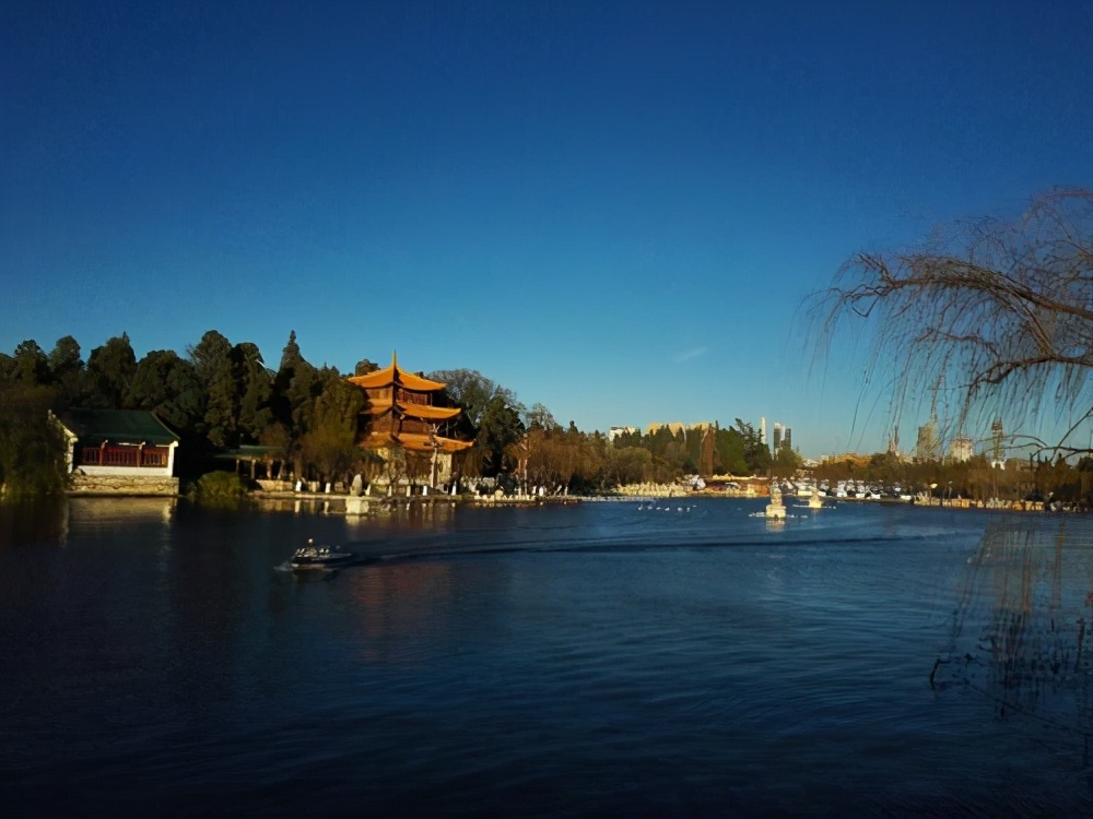 昆明旅游4a级景区有哪些,昆明市内旅游景区推荐