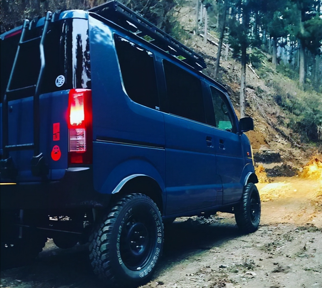 四驱吉姆尼最新款,新款吉姆尼和浪迪