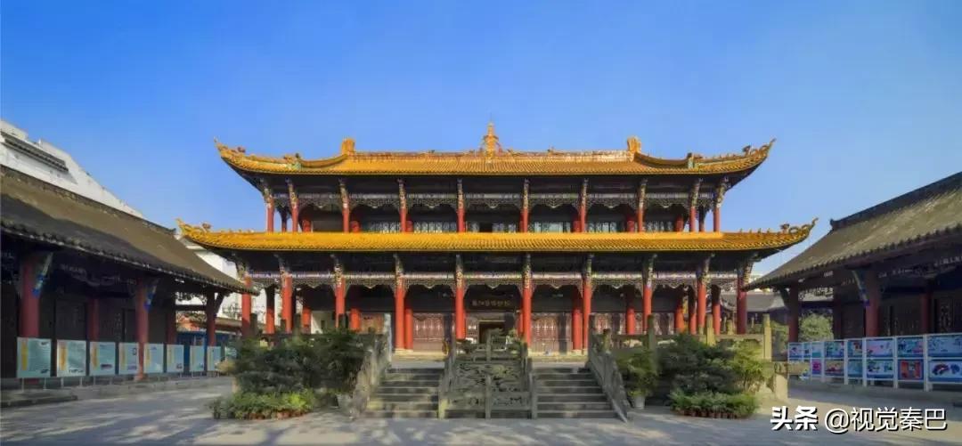 鍗佷簩鏃惰景鐪嬫噦浜虹敓,璇绘噦12鏃惰景