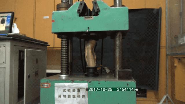 85后香港博士，为重庆人修了一座桥，上万村民请神仙加持