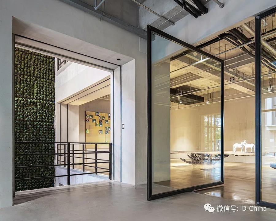 孟可欣：拙美皆有余情——鸿英集团办公会所空间