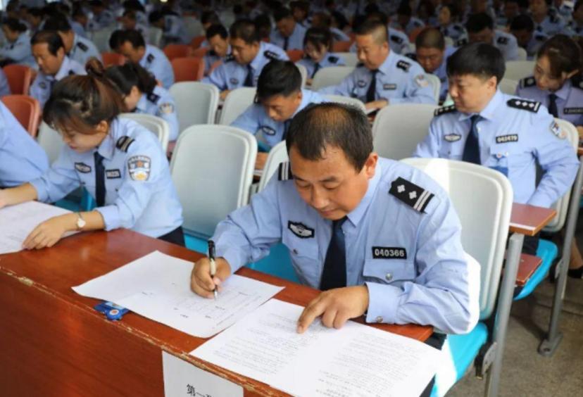 辅警和协警待遇差别大,辅警和协警的薪酬待遇对比