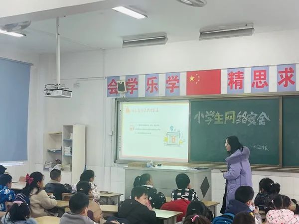 迷恋手机和网络游戏的危害有哪些,防止沉迷于手机网络游戏的做法