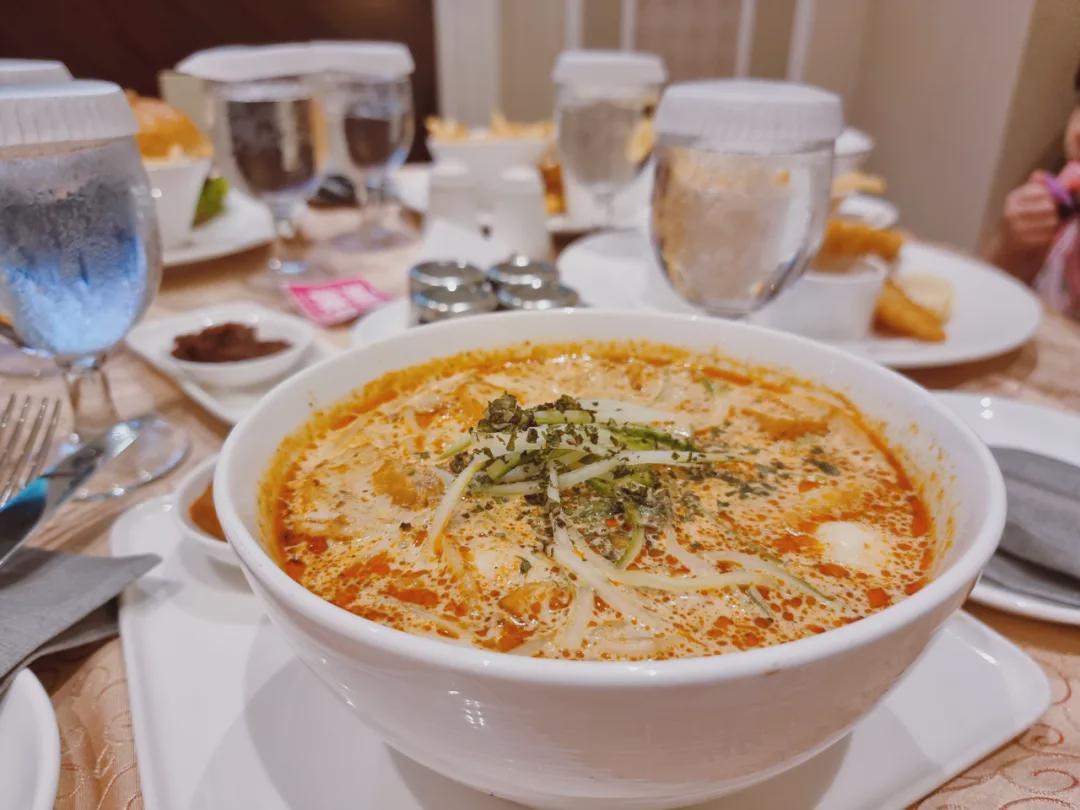 新加坡十大必住酒店,在新加坡住酒店多少钱