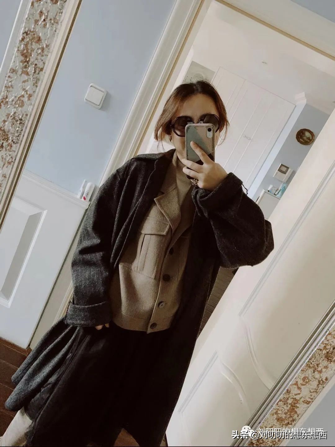 清冷风穿搭高级感冬,冬季素色长衣外套搭配