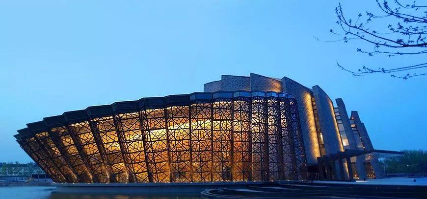 乌镇现在还值得去吗,乌镇是否值得去