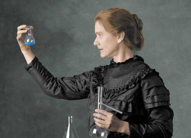 居里夫人为什么获得两次诺贝尔奖,居里夫人获得诺贝尔奖的事迹