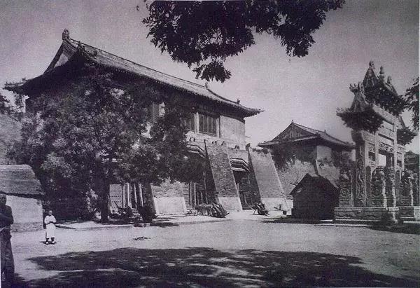 100年前中国风景建筑老照片,两亿多年前的景观