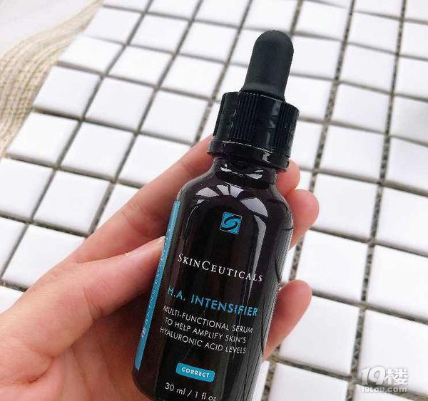 修复皮肤护肤精华推荐,精华有哪一款可以抗老美白的效果