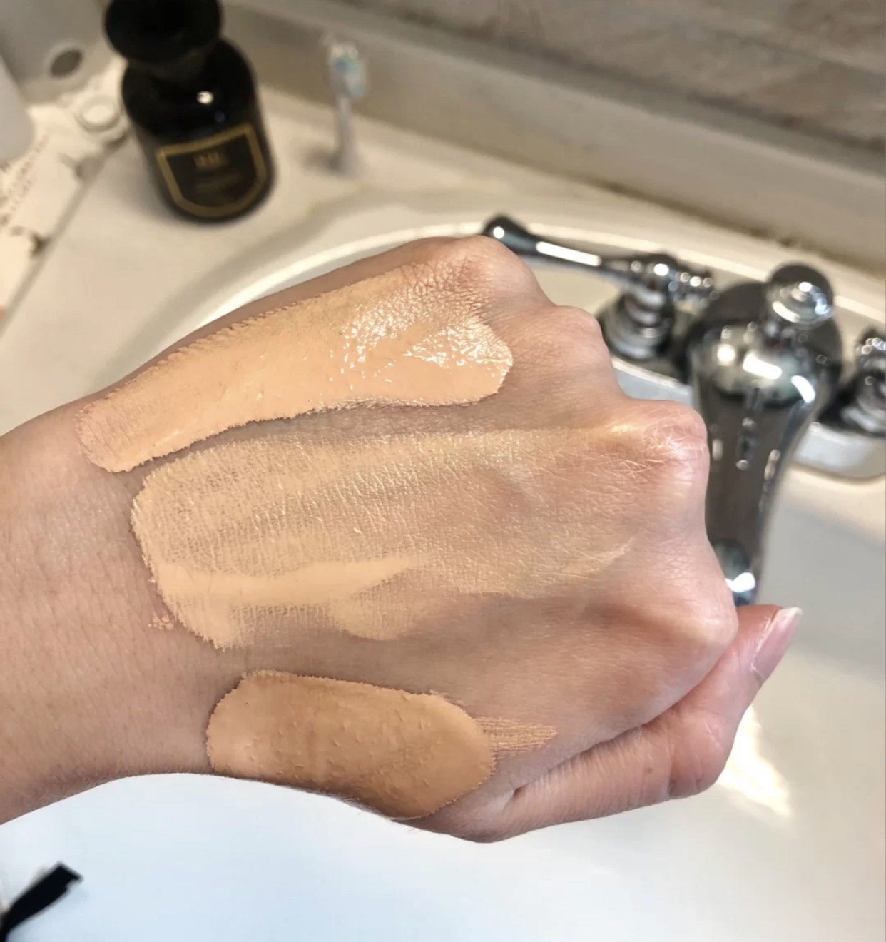 阿玛尼兰蔻干皮粉底液测评,公认干皮最好的国货粉底液